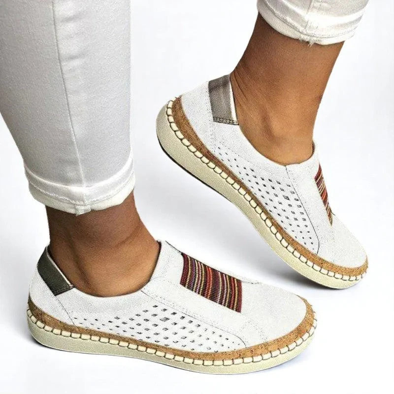 White / 12