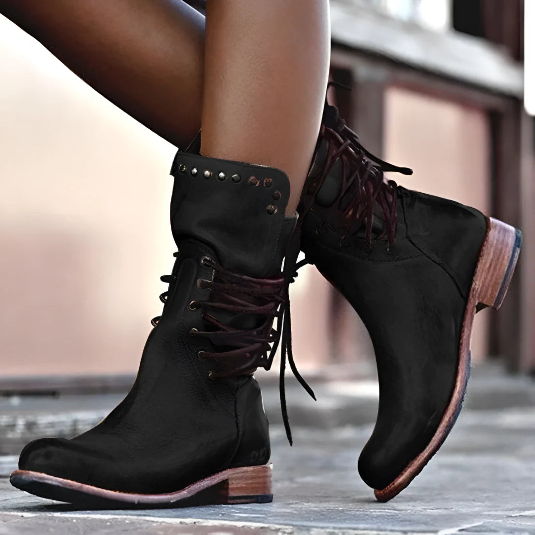 Black / 12