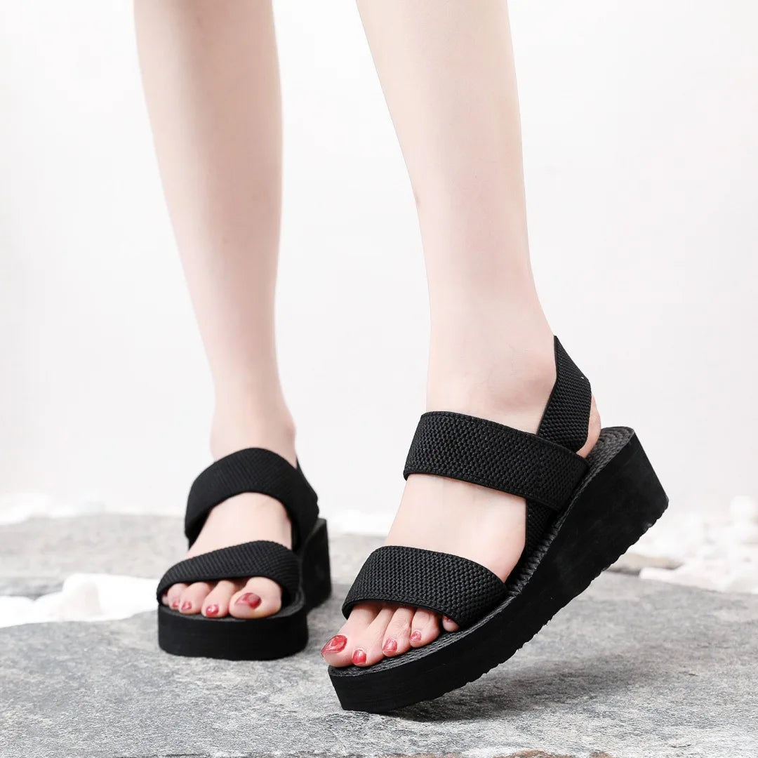 Black / 12