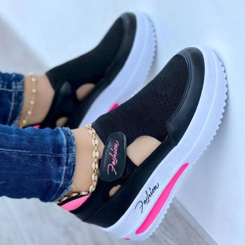 Black / 12