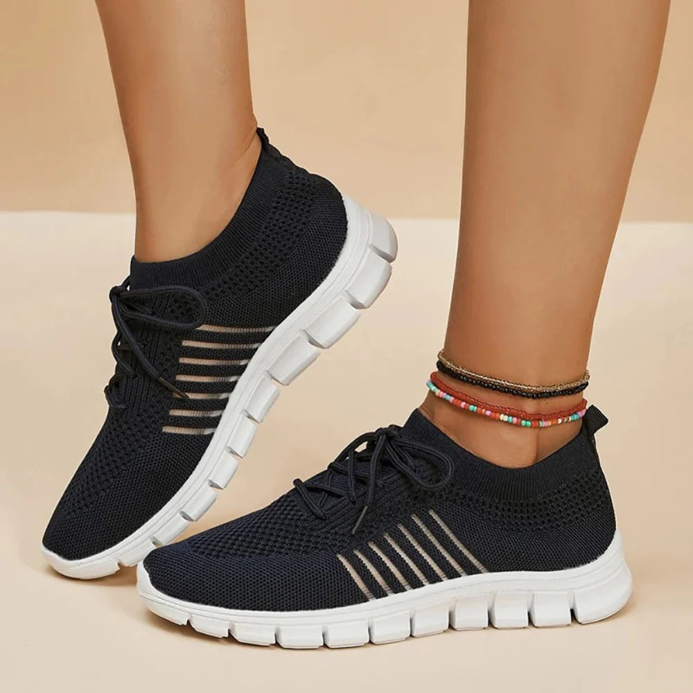 Black / 12