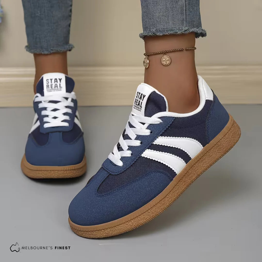 Blue / 12