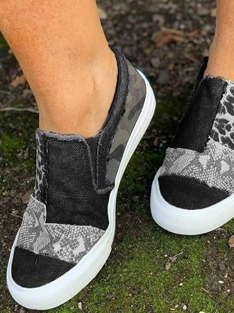 Black / 12
