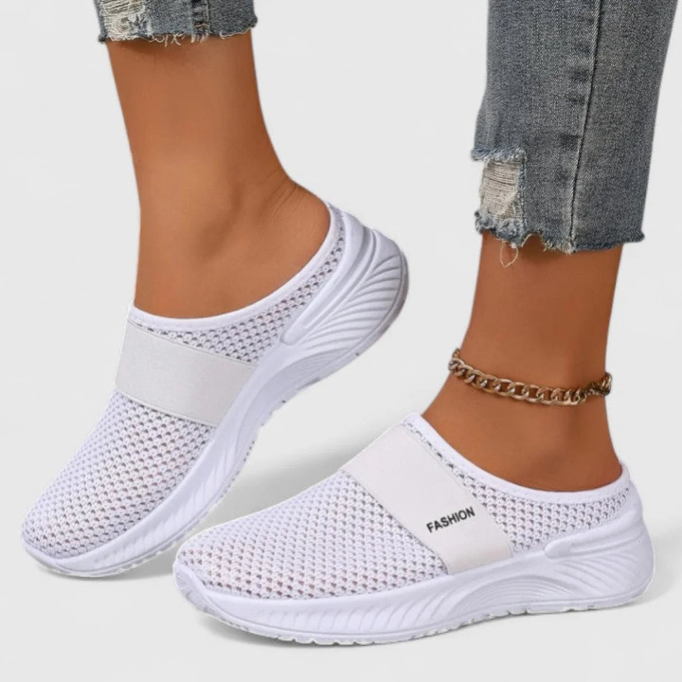 White / 12