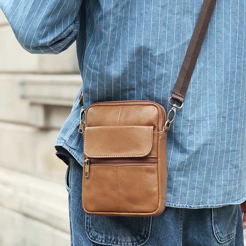 Brown / S