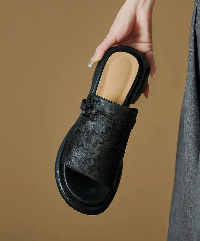 Black / 12