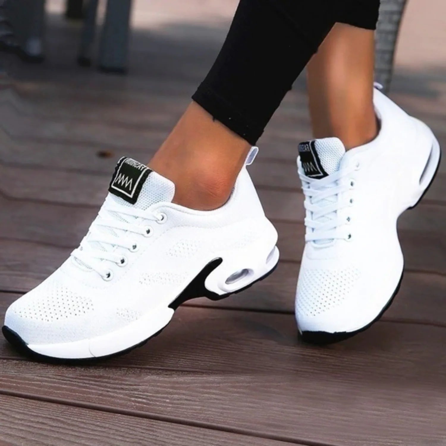 White / 12