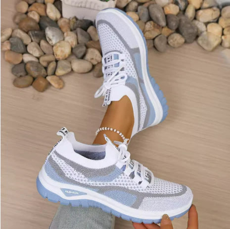 White/Blue / 12