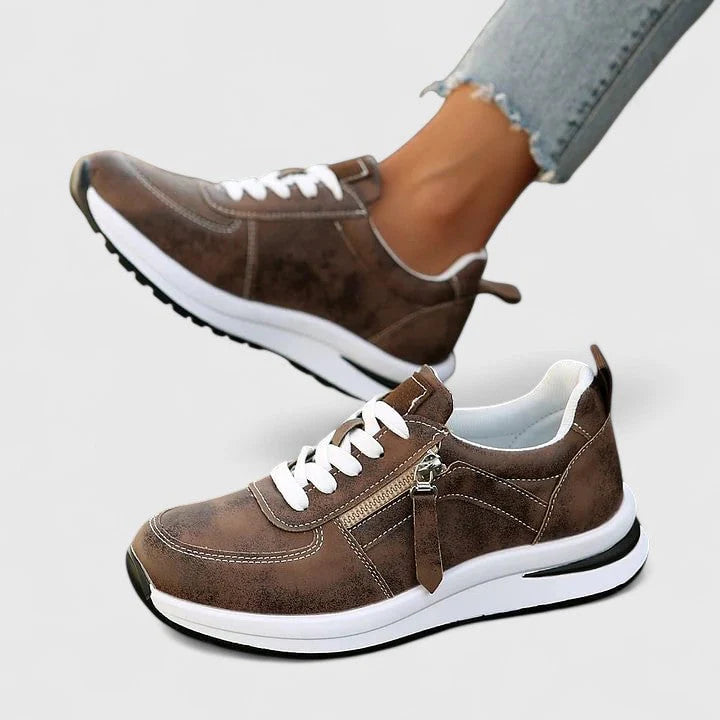 Brown / 12